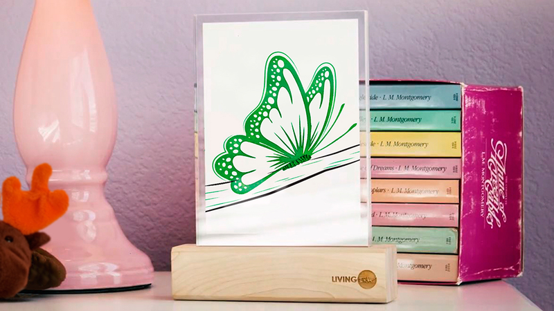 Illustration for article titled Ink Made From Living Algae Powers the World's First Chia Pet Pen